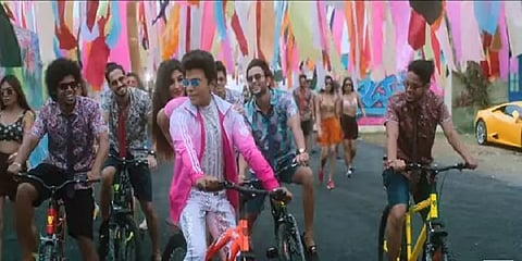 அசத்தல் நடனம்; பிரம்மாண்ட செட்; ‘தி லெஜண்ட்’ படத்தின் ‘மொசலோ மொசலு’ வீடியோ பாடல் வெளியீடு