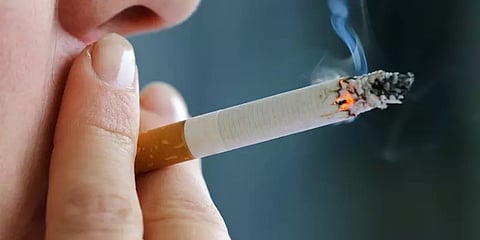 இளைஞர்களிடையே அதிகரிக்கும் புகைப்பழக்கம் - பெற்றோர்களே தெரிந்துகொள்ளுங்கள்!