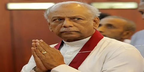 இலங்கையின் புதிய பிரதமராக பதவியேற்றார் தினேஷ் குணவர்த்தனே