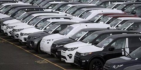 இந்தியாவில் தாமதமாகும் கார் உற்பத்தி! என்ன காரணம்?