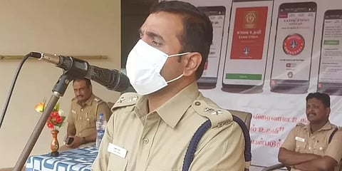 ’’அப்பா நீங்க ஹெல்மட் இல்லாம..’’ - காவல் உதவி ஆப் அறிமுக நிகழ்ச்சியில் எஸ்.பி அறிவுரை