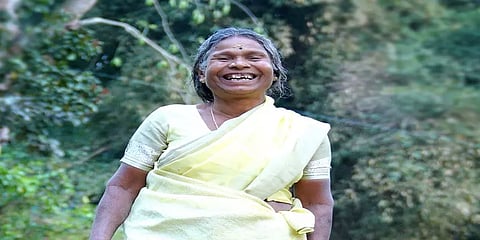 "மலைகளையும் காடுகளையும் பாடிக் கொண்டே இருப்பேன்" - யார் இந்த பாடகி நஞ்சியம்மா?