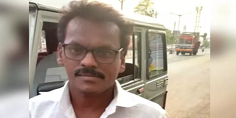 காதல் திருமணம் செய்த தம்பதிக்கு பெண்ணின் தந்தையால் நேர்ந்த கொடூரம்