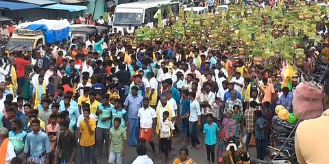 எப்போது ஓயும் இந்த ’முதல் மரியாதை’ பிரச்னை! உசிலம்பட்டியில் நிகழ்ந்த தாக்குதல் சம்பவம்!