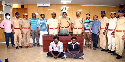 குறைந்த வட்டிக்கு லோன் வாங்கித் தருவதாக மோசடி – டெல்லியைச் சேர்ந்த இருவர் கைது