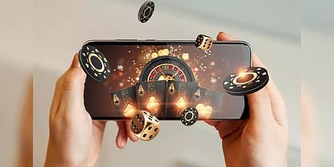 ஆன்லைன் சூதாட்டம்: நடவடிக்கை எடுக்க வேண்டியது மாநில அரசுதான் - மத்திய அமைச்சர்