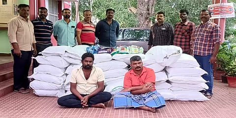 குடோனில் பதுக்கி வைத்திருந்த 480 கிலோ குட்கா பறிமுதல் - இருவர் கைது