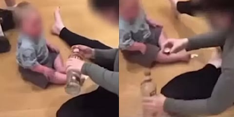 பெற்ற குழந்தைக்கு வோட்கா ஊற்றிக் கொடுத்த தாய்.. கண்டுகொள்ளாத தந்தை.. போலீஸ் அதிரடி!