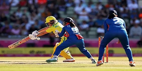 காமன்வெல்த் தொடர்: ‘பேட்டிங்கா இது?’ -இந்திய மகளிர் கிரிக்கெட் அணியை விமர்சித்த அசாரூதின்