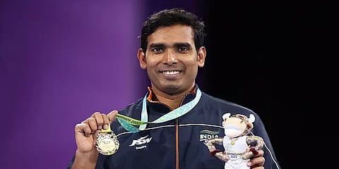 மிரளவைத்த இந்திய வீரர்கள்.. உச்சத்தில் தமிழக வீரர்.. காமன்வெல்த் பதக்க வேட்டை முழுவிவரம்