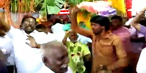 ‘சூரி ஆன்மிகத்திற்கு எதிரானவரா?’-சர்ச்சைக்கு முற்றுப்புள்ளி வைக்க வீடியோ பகிரும் ரசிகர்கள்