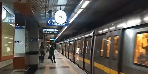 மெட்ரோ ரயில் நிலையத்தில் 70 வயது முதியவர் எடுத்த விபரீத முடிவு!