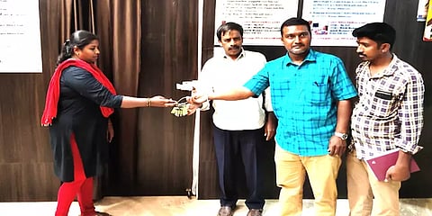 சட்டவிரோதமாக சிறுமியிடம் கருமுட்டை எடுத்த விவகாரம்: சேலம் மருத்துவமனைக்கு சீல்