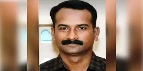 பாலக்காடு: கம்யூனிஸ்ட் கட்சி செயல் வீரரை வெட்டிக் கொலை செய்த மர்ம கும்பல்; போலீஸ் விசாரணை