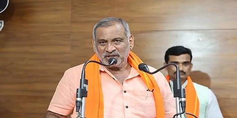 “கர்நாடகாவில் அரசு செயல்படவேயில்லை”.. லீக் ஆன அமைச்சரின் ஆடியோ.. கலக்கத்தில் முதல்வர்!