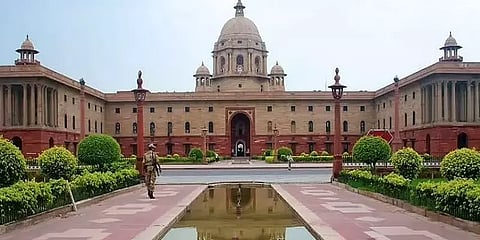 கூடுதலாக 50,000 கோடி ரூபாய் கடன் வசதி.. கோவிட் நிவாரண வரம்பு அதிகரிப்பு.!