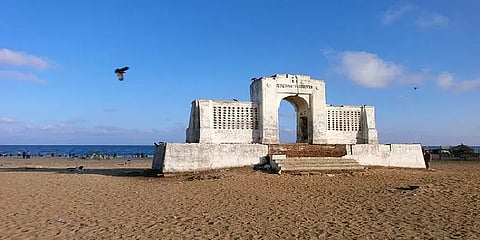 சென்னைக்கு வயது 383.. Save The blue பேரில் பெசன்ட் நகர் பீச்சில் தூய்மைப்பணி!