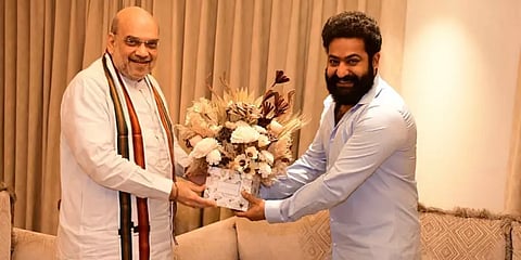 அமித்ஷாவை நேரில் சந்தித்த ஜூனியர் என்.டி.ஆர்... அரசியலில் களமிறங்குறாரா?