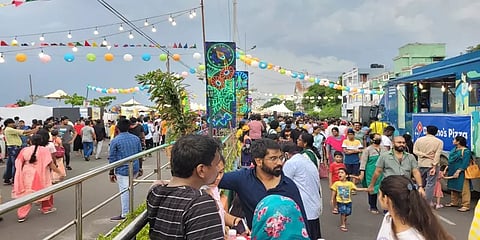 சென்னைக்கு 383வது பிறந்தநாள் - கொட்டும் மழையிலும் களைகட்டிய கொண்டாட்டம்