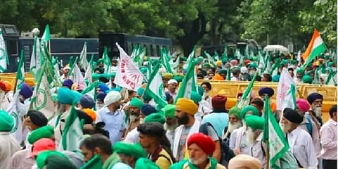 ’அடிப்படை ஆதார விலை..புதிய மின்சார திட்டம்’.. டெல்லியில் விவசாயிகள் 72 மணி நேர போராட்டம்!