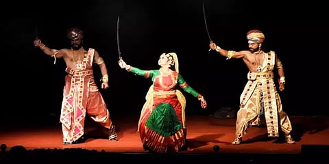 வீரமங்கை வேலுநாச்சியார்: மதுரையில் அரங்கேற்றப்பட்ட இசையார்ந்த நாட்டிய நாடகம்