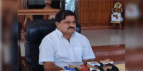 திமுகவில் ஐக்கியமாகிறார் அதிமுக முன்னாள் எம்.எல்.ஏ ஆறுகுட்டி!