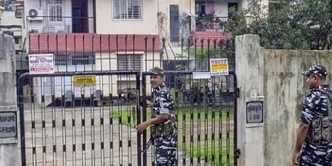 ஜார்க்கண்ட் முதல்வரின் உதவியாளர் வீட்டில் AK-47 துப்பாக்கிகள் பறிமுதல்