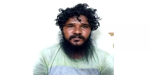 சென்னை: தொடர் செயின் பறிப்பில் ஈடுபட்டுவந்த முகமூடி கொள்ளையன் கைது