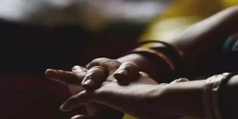 'ஒரு முறைக்கு மேல் கிடையாது' - மறுத்த பாலியல் தொழிலாளியிடம் அடம் பிடித்த உதவி பேராசிரியர்!