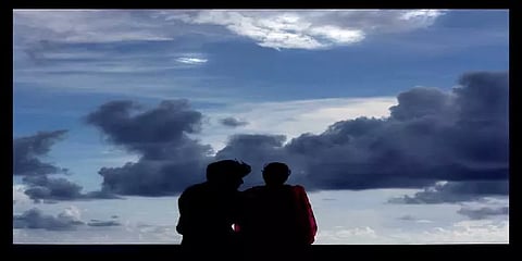 “மேரேஜ்ஜை தாமதப்படுத்தியதால் காதலனை கொன்றுவிட்டேன்”.. போலீசில் தானாக வந்து சரணடைந்த பெண்