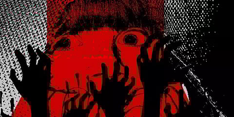 மகளை காக்க காதலனின் ஆணுறுப்பை துண்டித்த தாய்.. உ.பியில் நடந்த பகீர் சம்பவத்தின் பின்னணி!