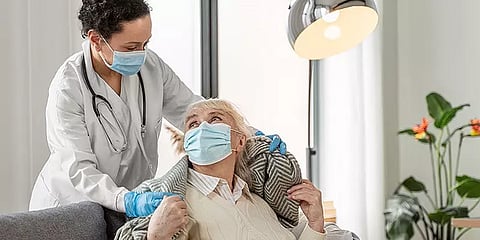 முதியோர்கள் ஜாக்கிரதை! இந்த அறிகுறிகளை அசால்ட்டா எடுத்துக்காதீங்க!