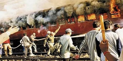 குஜராத் கலவரம் தொடர்பான அனைத்து வழக்குகளையும் முடித்துவைத்தது உச்சநீதிமன்றம்