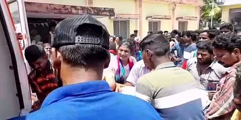 சாலையில் பேசிக்கொண்டிருந்த காவலர்..முன்விரோதத்தால் கார் ஏற்றி கொலை செய்த சகோதரியின் கணவர்!