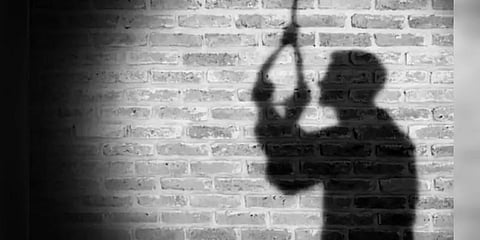 அதிகரித்த தினக்கூலிகள், சுயதொழில் முனைவோர் தற்கொலைகள்! ஆவணக் காப்பகம் அதிர்ச்சி தகவல்!