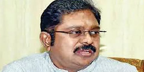 உடல் நலக்குறைவு காரணமாக டிடிவி தினகரன் மருத்துவமனையில் அனுமதி