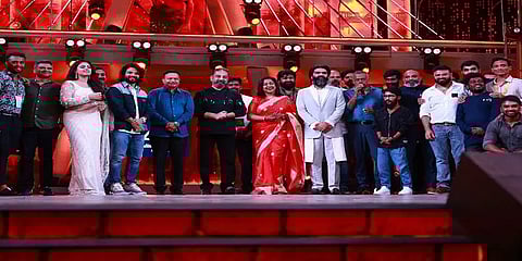 ‘சிம்பு ஆனந்த கண்ணீர் விடுவதை நான் பார்க்கவேண்டும்’ - ‘வெந்து தணிந்தது காடு’ விழாவில் கமல்