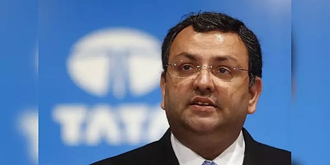 சாலை விபத்தில் டாடா குழும முன்னாள் தலைவர் அகால மரணம்! நடந்தது என்ன?