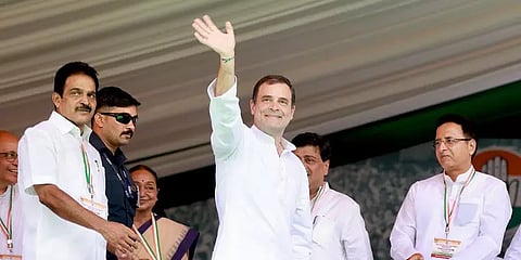 `சிலிண்டர் ரூ.500-க்கு தருகிறோம்‘- குஜராத்தில் வாக்குறுதிகளால் அனல்பறந்த ராகுல் பேச்சு