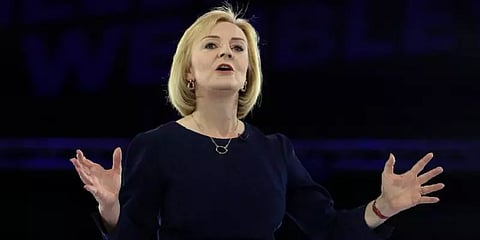 பிரிட்டனின் புதிய பிரதமராக தேர்வு செய்யப்பட்டார் லிஸ் டிரஸ்! பதவியேற்பு எப்போது?