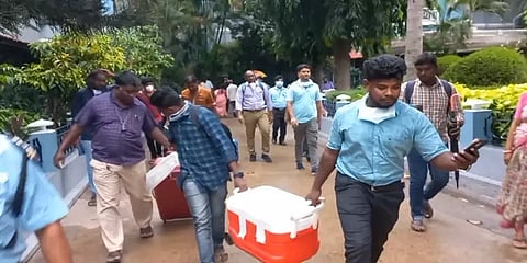 வேலூர் டூ சென்னை... ஆம்புலன்ஸில் பறந்த மூளைச்சாவு அடைந்த சிறுவனின் இதயம்