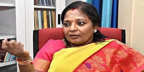 'ஒரு பெண் ஆளுநர் என்றும் பாராமல் பாகுபாடு காட்டுகிறீர்கள்' -கேசிஆர் மீது தமிழிசை விமர்சனம்