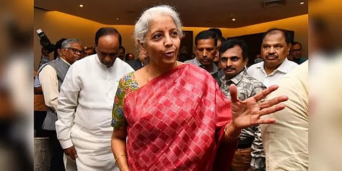 சட்டவிரோத கடன் செயலிகளுக்கு கிடுக்குப்பிடி - நிதியமைச்சர் எடுத்த முக்கிய முடிவு!