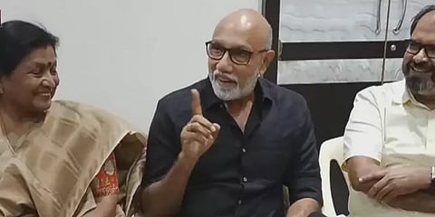 "எங்களுக்கு சோறுபோடுங்க போதும்; தலையில தூக்கிவைச்சு கொண்டாடாதீங்க”-நடிகர் சத்யராஜ் காட்டம்