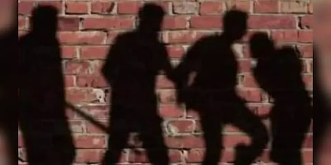 மகாராஷ்டிரா: வாடகை கேட்ட கடை ஓனர்! 30 நண்பர்களுடன் சென்று தாக்குதல் நடத்திய வாடகைதாரர்!