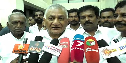 யாத்திரை மூலம் மலிவான விளம்பரத்தை தேடுகிறார்கள் - மத்திய அமைச்சர் விகே.சிங்.