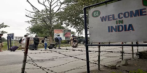 இரண்டரை ஆண்டுகளுக்குப் பின் இந்தியா- பூடான் நுழைவு வாயில்கள் திறப்பு