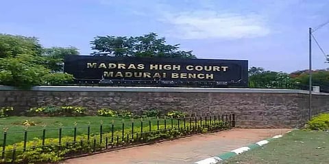 பொதுமக்களின் பணம் 1 ரூபாய் வீணாவதை கூட ஏற்றுக்கொள்ள முடியாது - நீதிபதிகள்