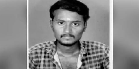 குடிக்க பணம்தர மறுத்த தந்தையை வெட்ட முயன்ற மகன் கொலை