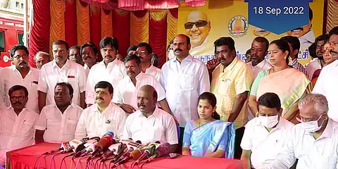 `அக்டோபர் மாதத்திலிருந்து தடுப்பூசி செலுத்துவதில் மாற்றங்கள் வருகிறது’- அமைச்சர் பேட்டி